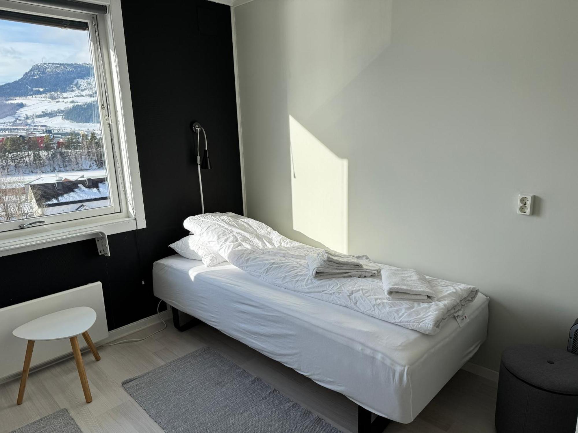 Vinstra Hostel ภายนอก รูปภาพ