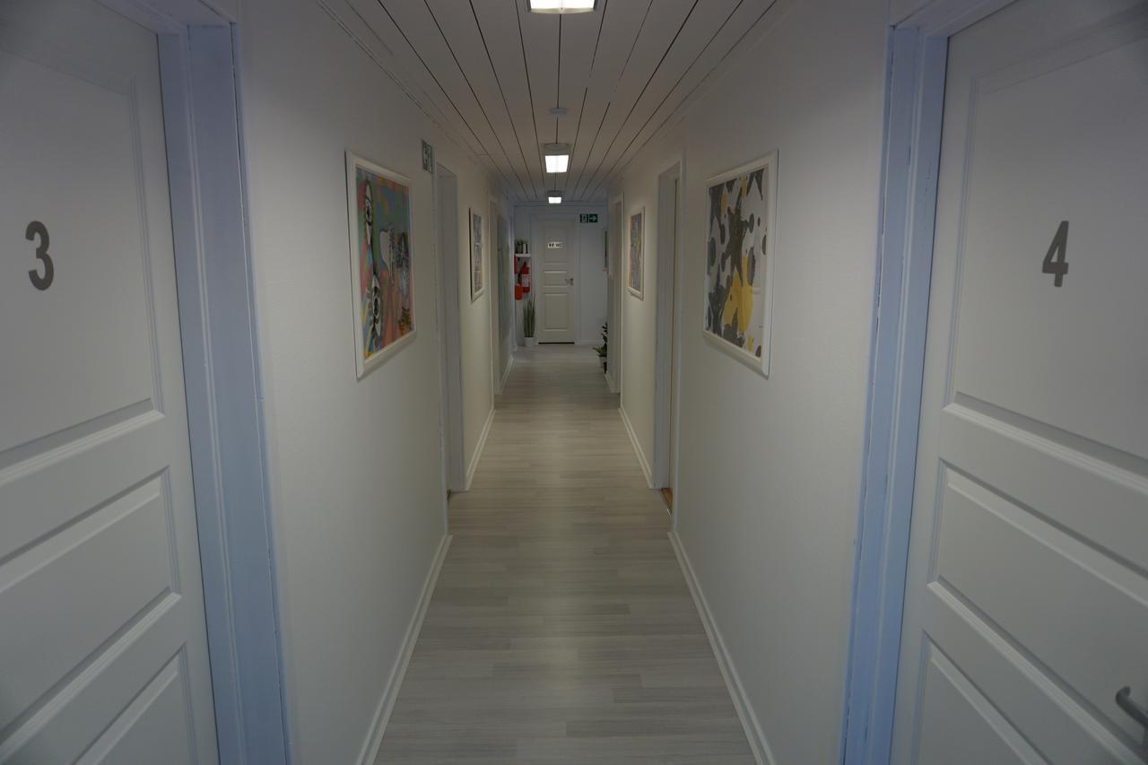 Vinstra Hostel ภายนอก รูปภาพ